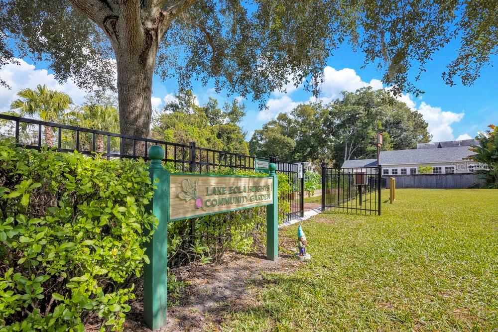 1008 E ROBINSON, Orlando, FL 32801