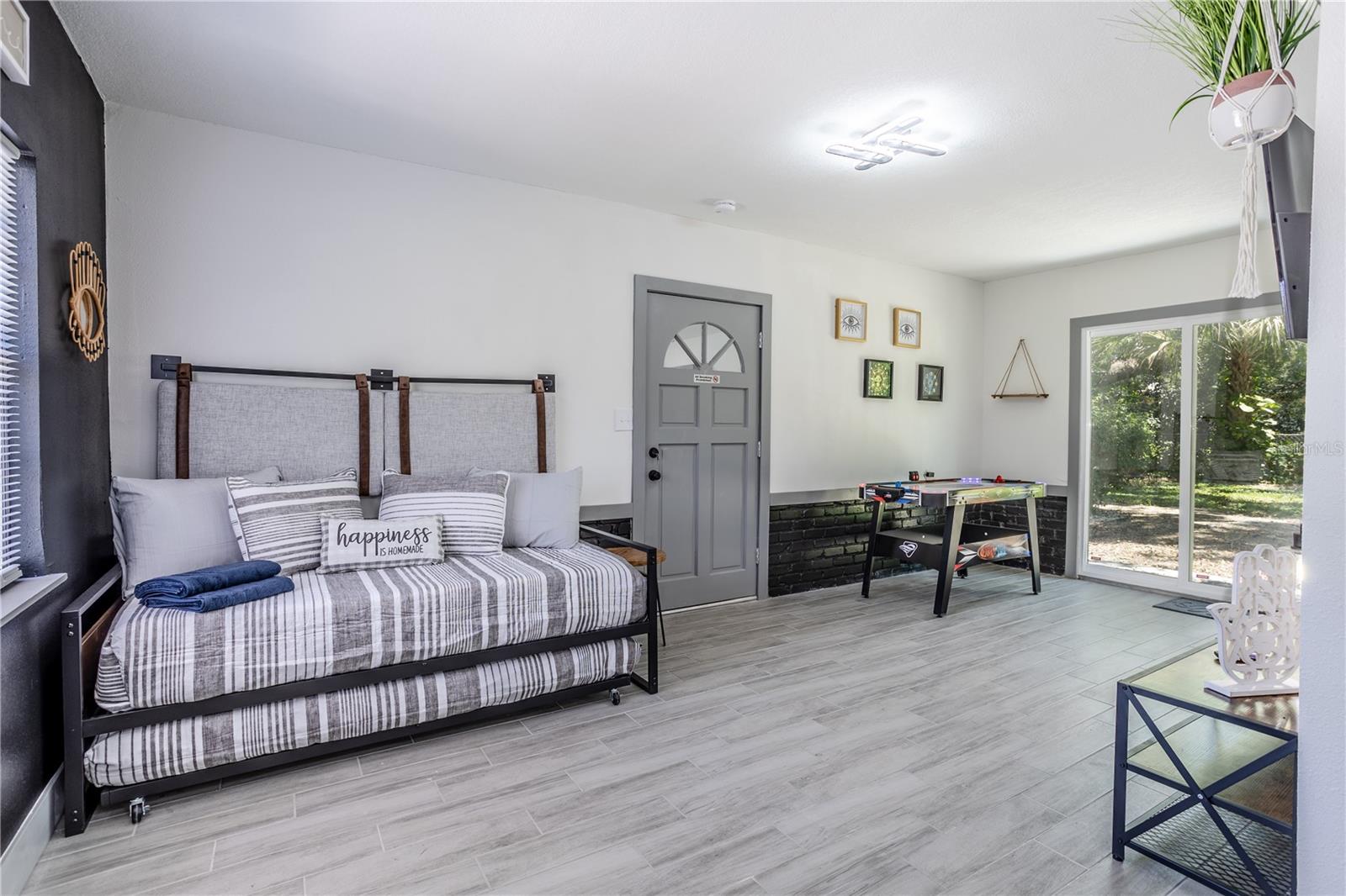 1213 CORBETT LANE, Orlando, FL 32806