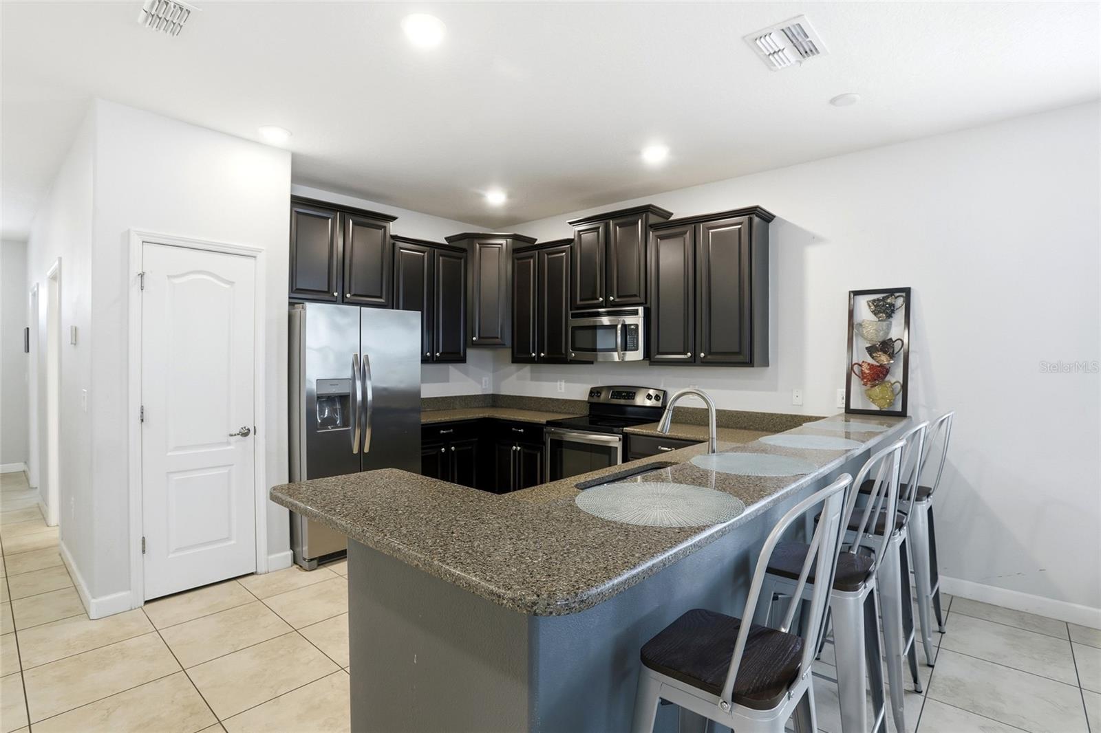 9039 SHADOW MOUNTAIN STREET, Davenport, FL 33896
