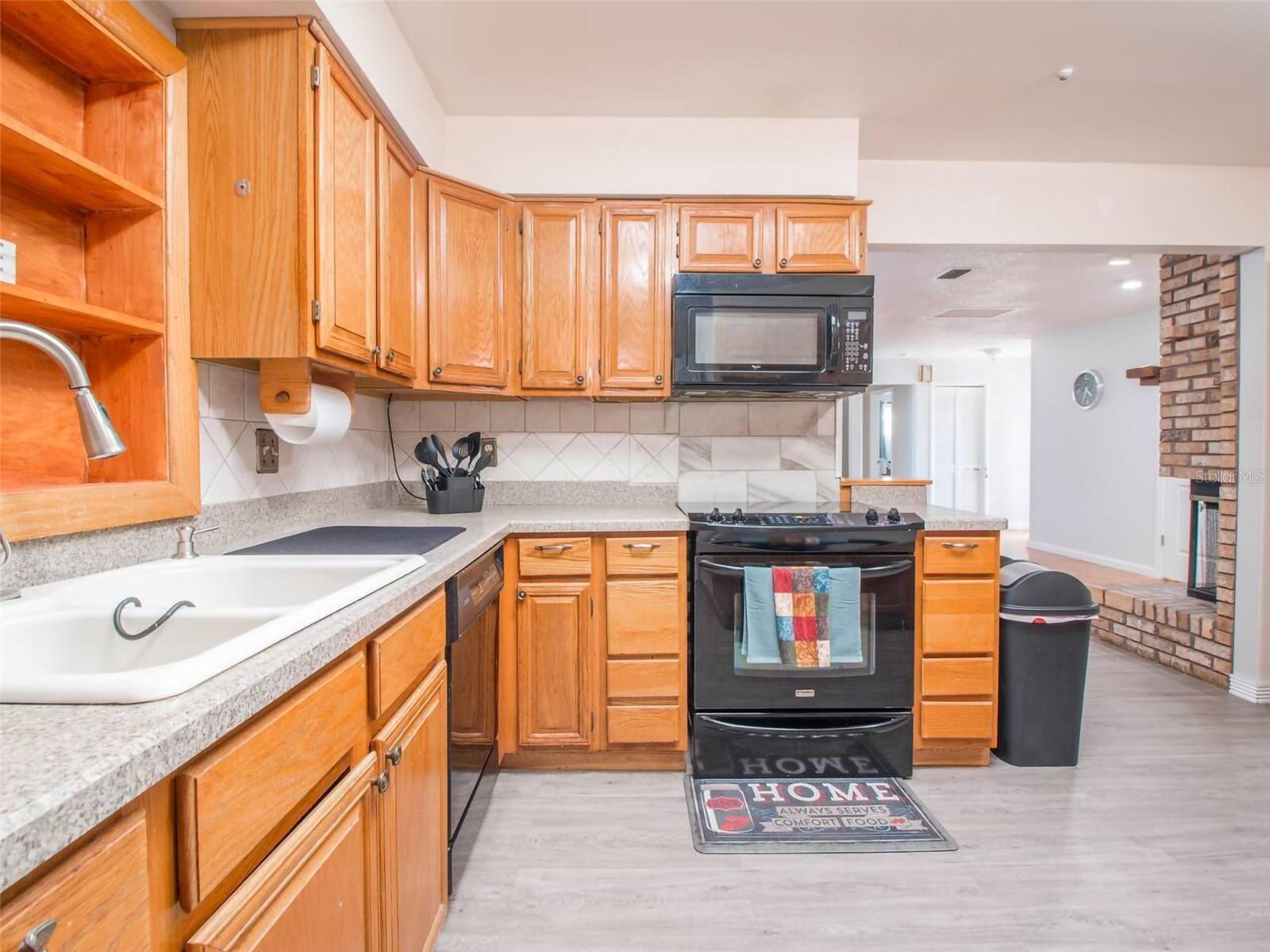 4401 LENMORE STREET, Orlando, FL 32812