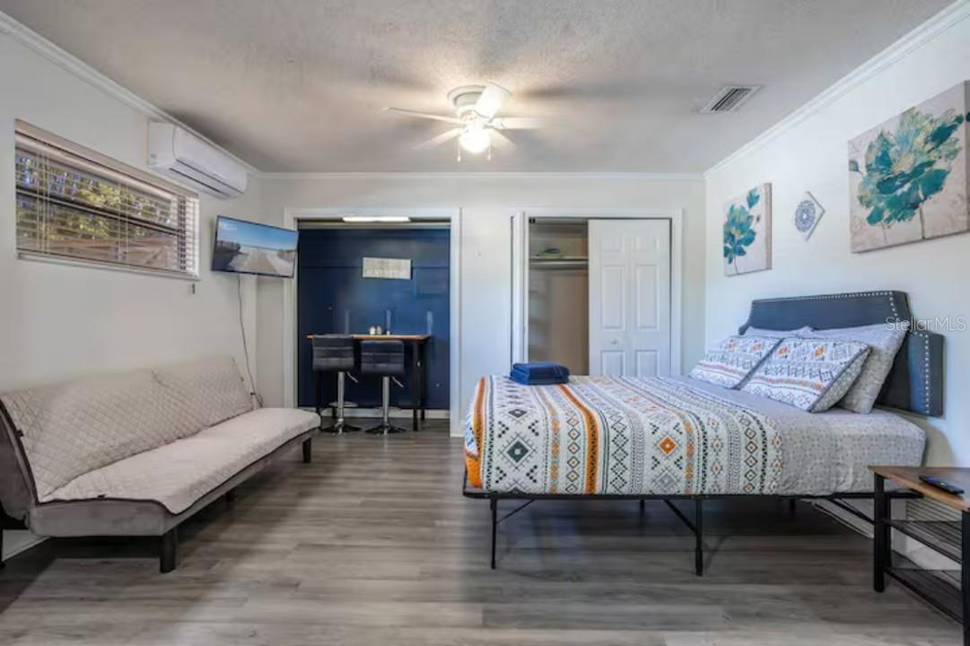 4401 LENMORE STREET, Orlando, FL 32812