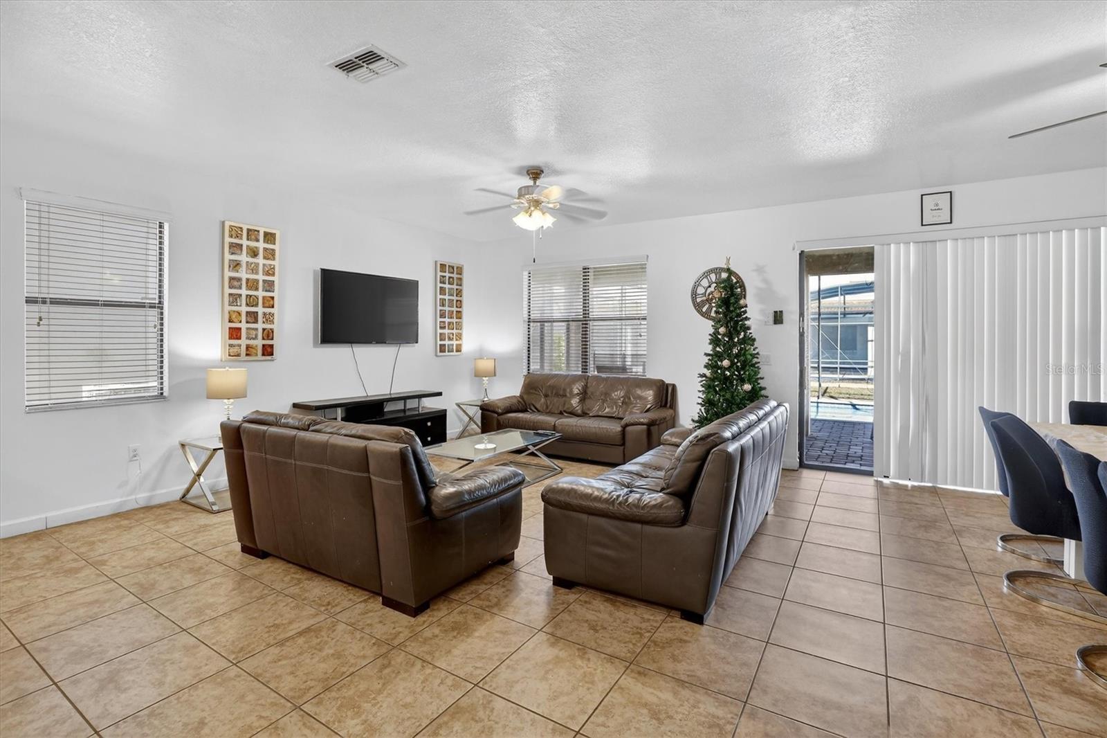9107 EL CARO LANE, Davenport, FL 33896