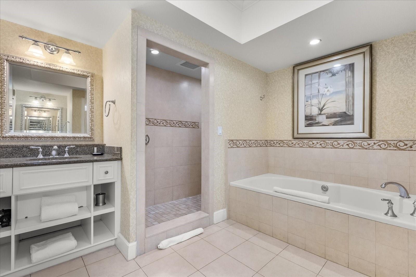 7593 GATHERING DRIVE, #1005, Reunion, FL 34747