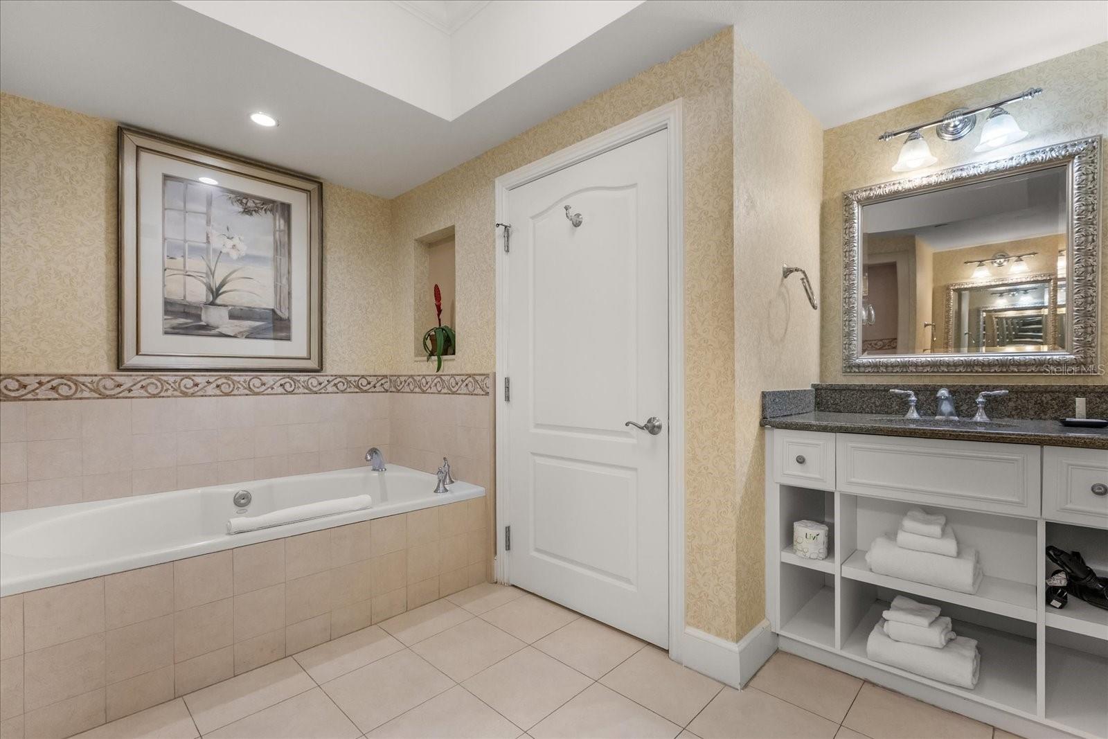 7593 GATHERING DRIVE, #1005, Reunion, FL 34747