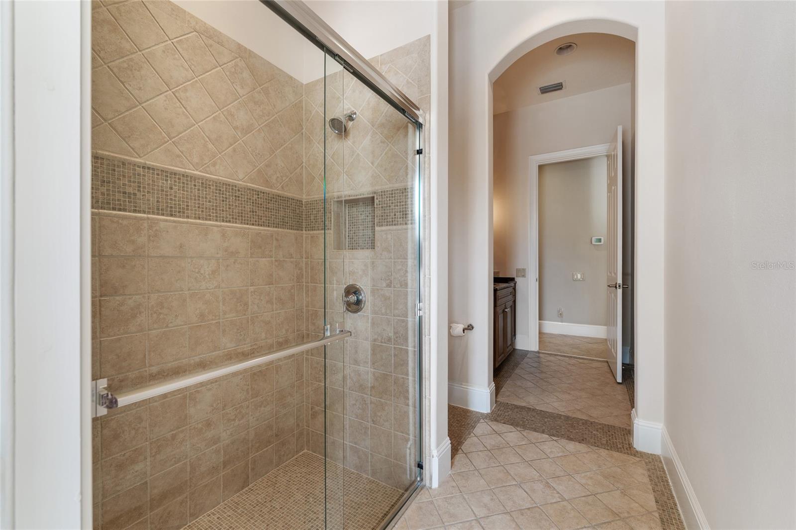6560 LAKE BURDEN VIEW DRIVE, Windermere, FL 34786