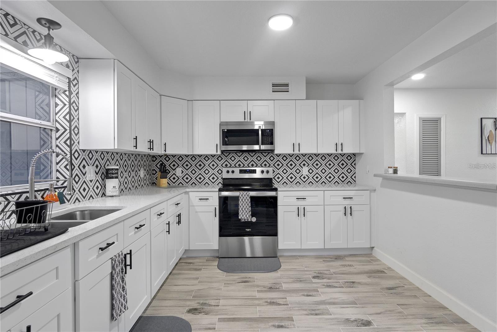 1612 & 1614 FERRIS AVENUE, Orlando, FL 32803