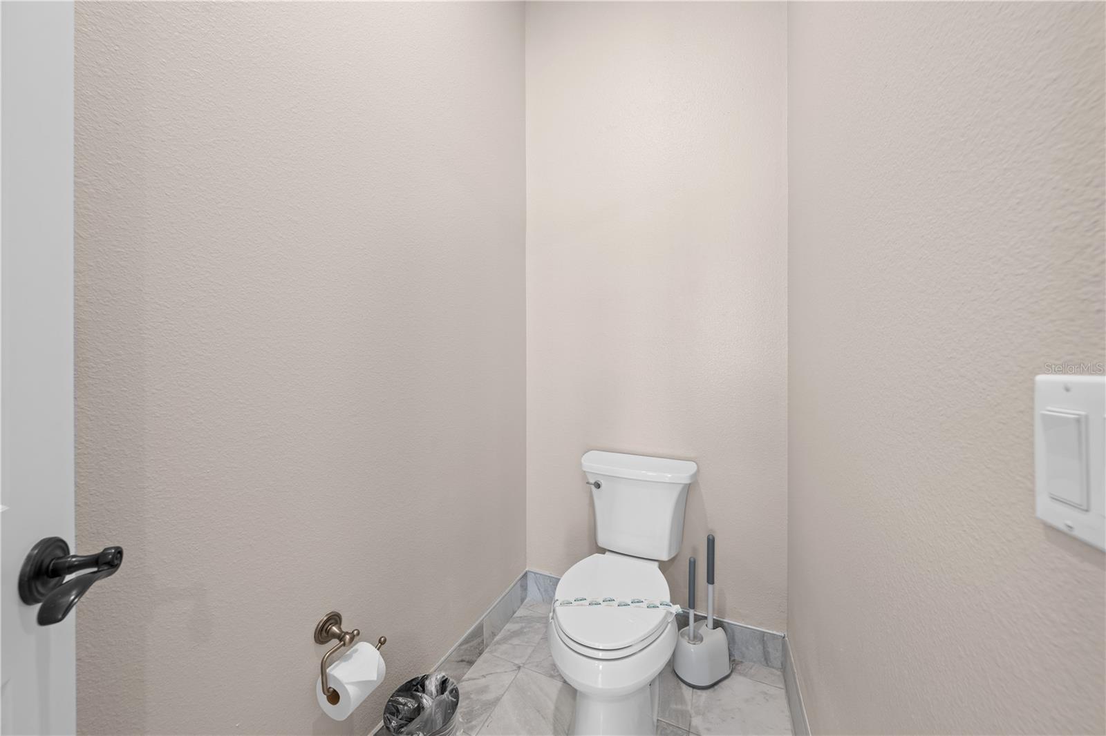 Primary water closet