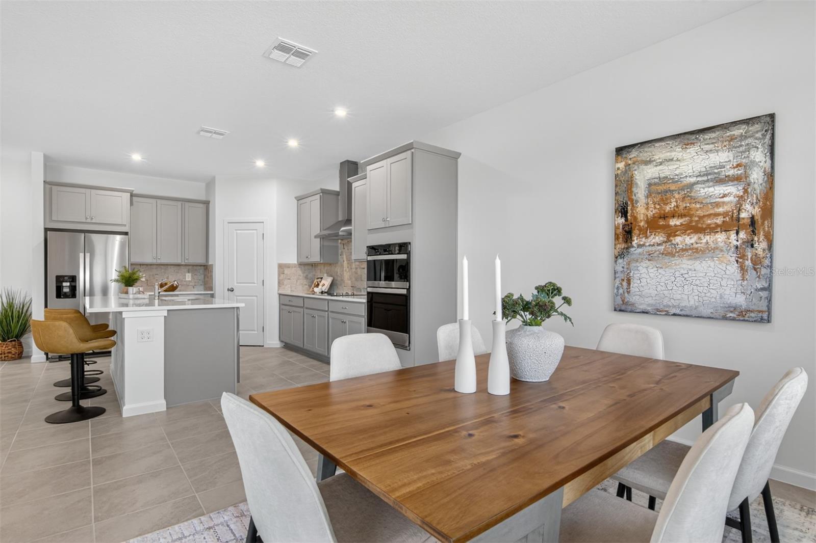 Rainwood Lake Clarke Model Dining Room