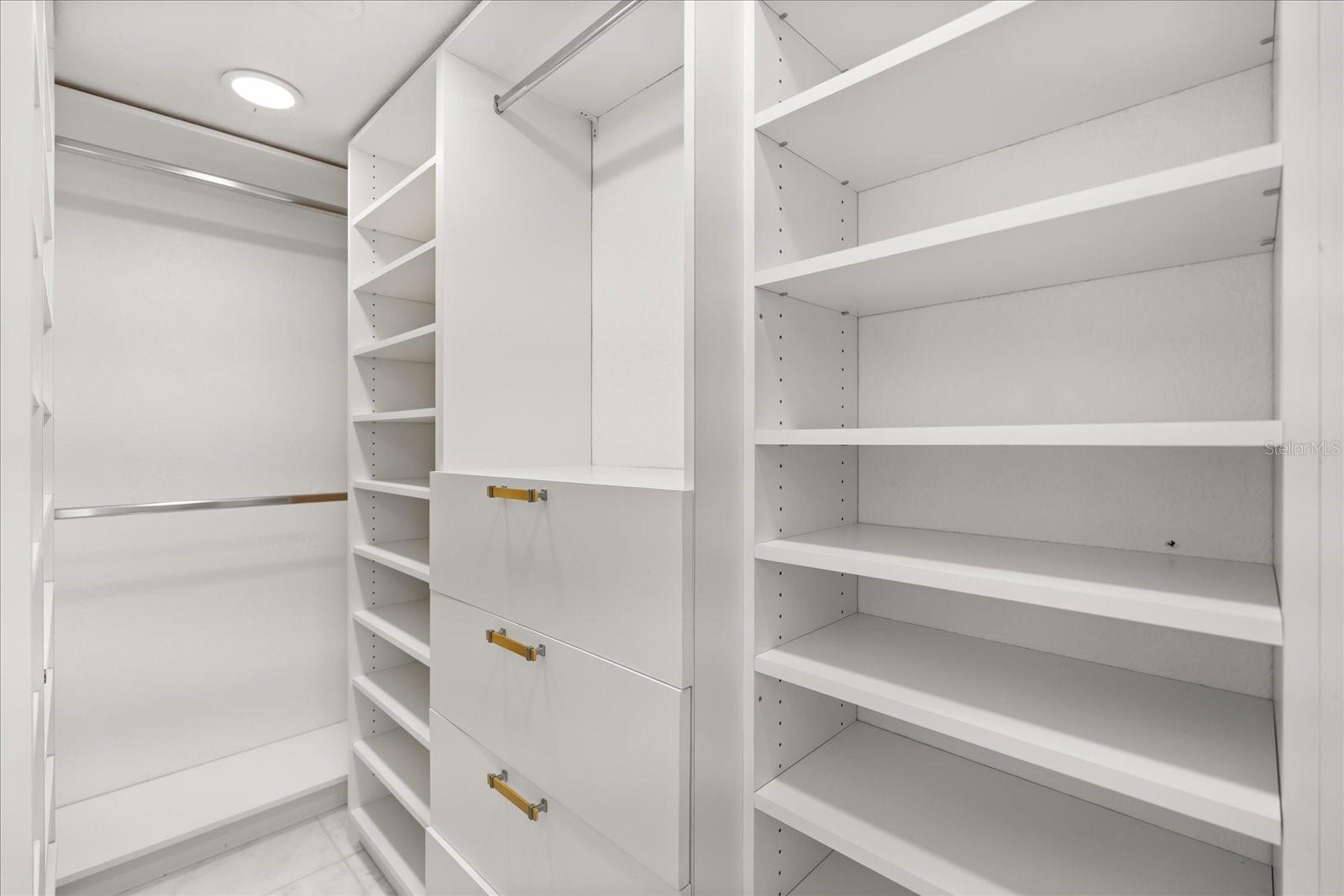 530 E CENTRAL BLVD, #1901, Orlando, FL 32801