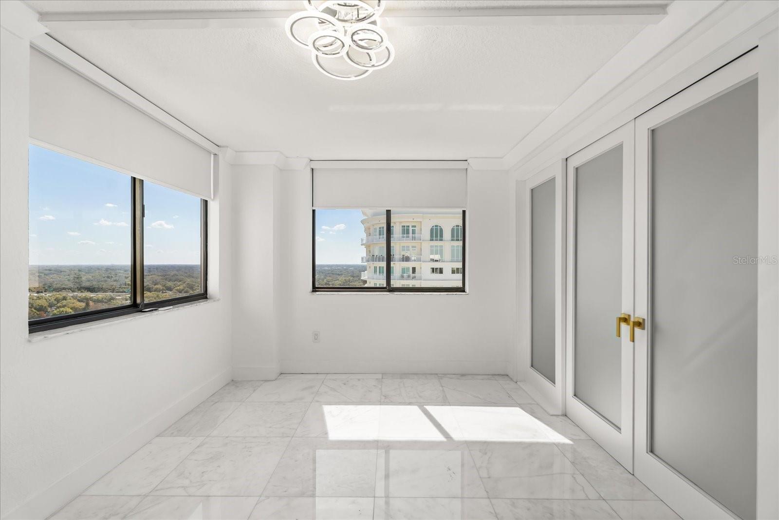 530 E CENTRAL BLVD, #1901, Orlando, FL 32801