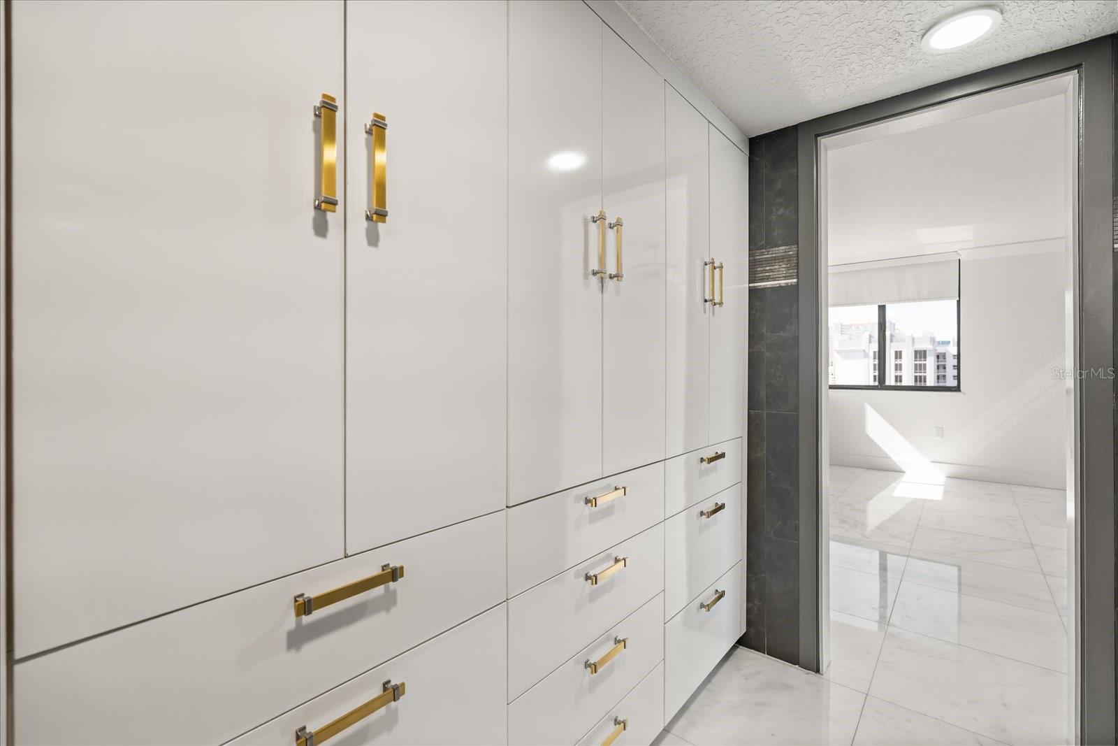 530 E CENTRAL BLVD, #1901, Orlando, FL 32801