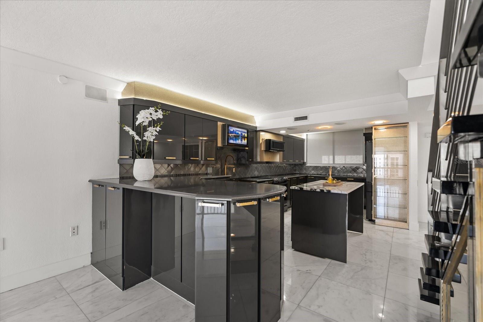 530 E CENTRAL BLVD, #1901, Orlando, FL 32801