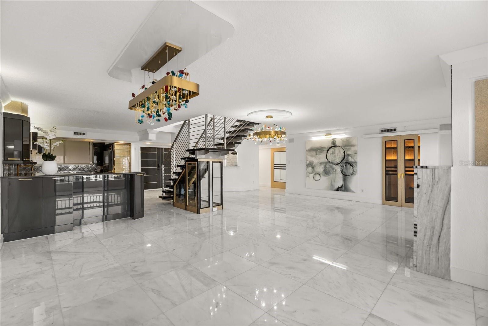 530 E CENTRAL BLVD, #1901, Orlando, FL 32801