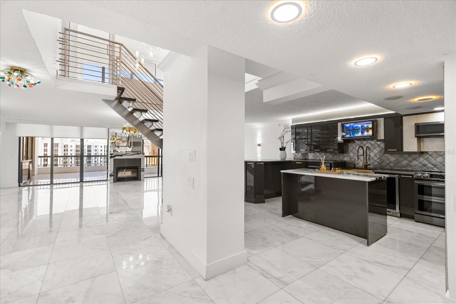 530 E CENTRAL BLVD, #1901, Orlando, FL 32801