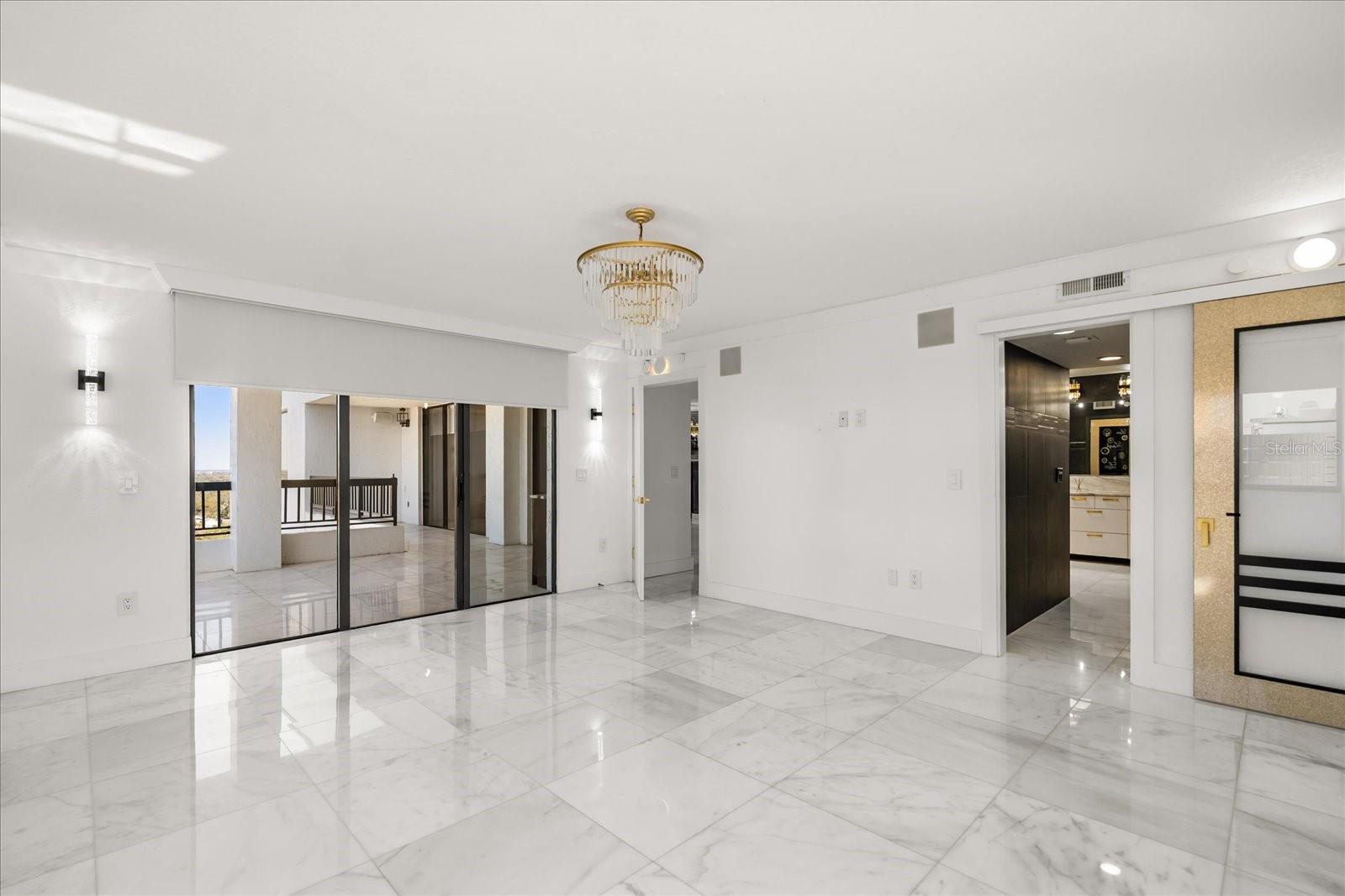 530 E CENTRAL BLVD, #1901, Orlando, FL 32801