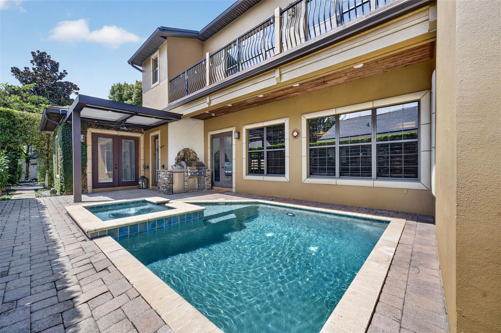 Pool