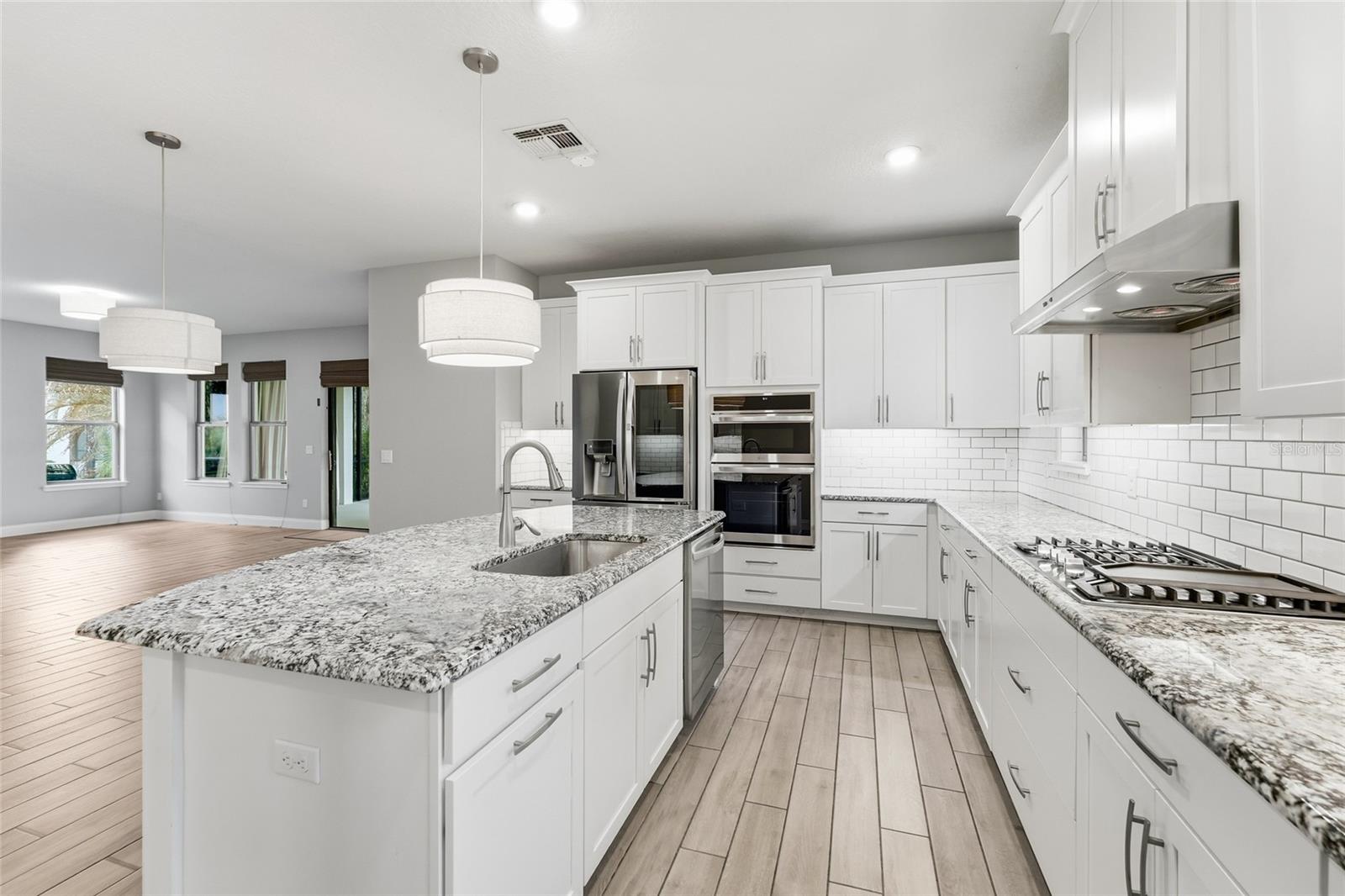 8236 PROCIDA ISLE LANE, Windermere, FL 34786