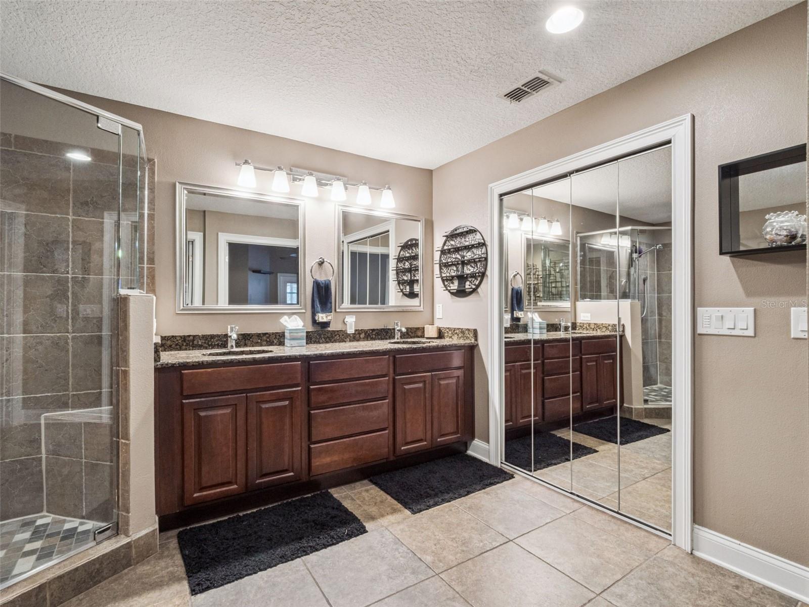 Spa-Style Owners Bath