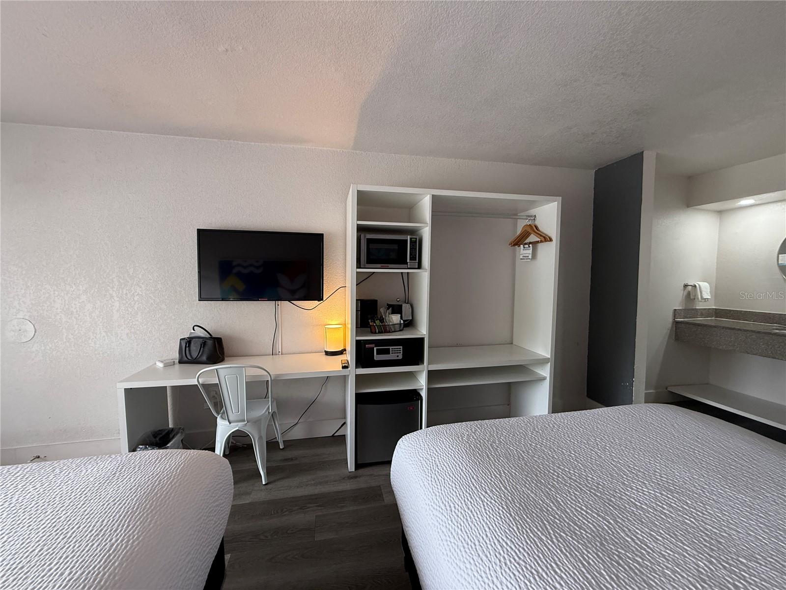 2930 POLYNESIAN ISLE BOULEVARD, #223, Kissimmee, FL 34746