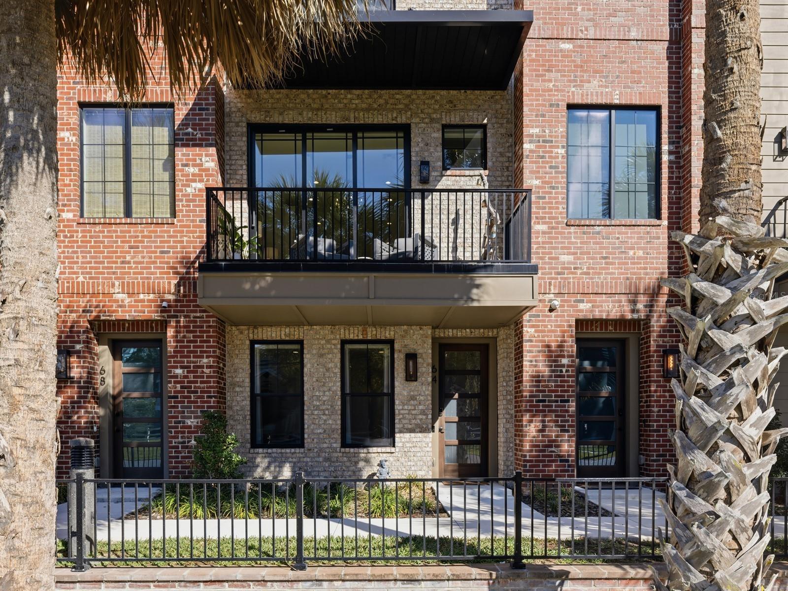 64 N PARK AVENUE, Winter Garden, FL 34787 64 N PARK AVENUE, Winter Garden, FL 34787