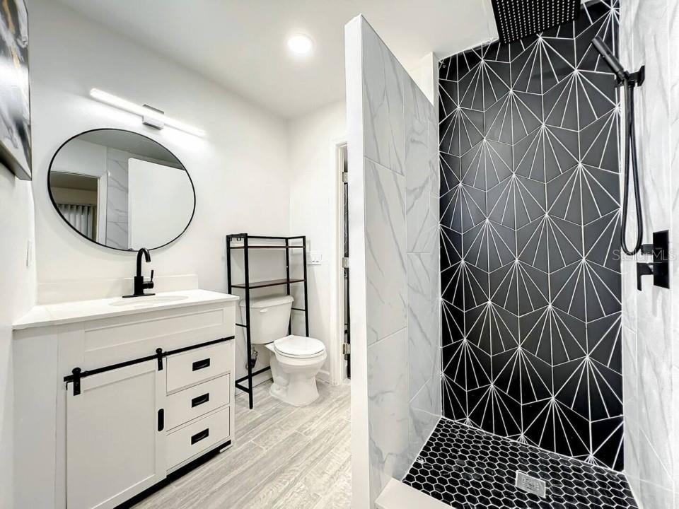 1829 HOLLENBECK DRIVE, Orlando, FL 32806