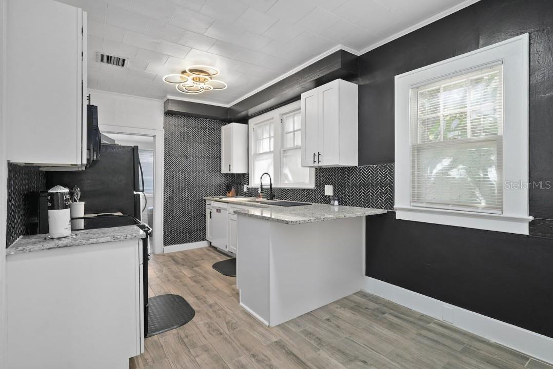 1829 HOLLENBECK DRIVE, Orlando, FL 32806