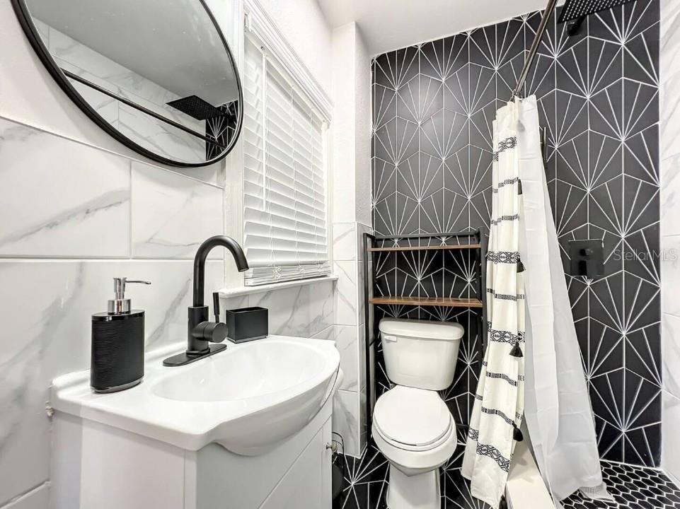 1829 HOLLENBECK DRIVE, Orlando, FL 32806