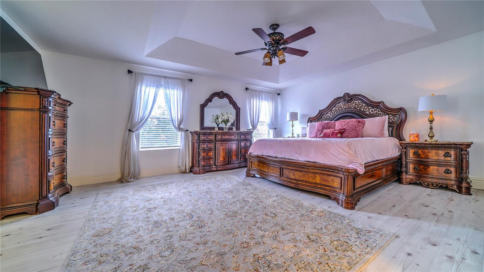 Huge Master bedroom #3