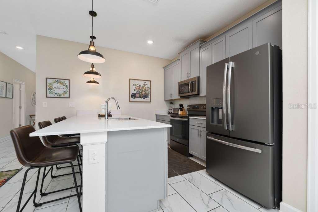 8999 CABOT CLIFFS DRIVE, Davenport, FL 33896