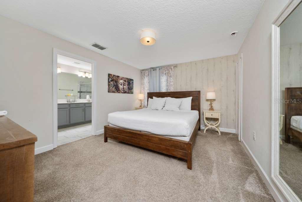 8999 CABOT CLIFFS DRIVE, Davenport, FL 33896