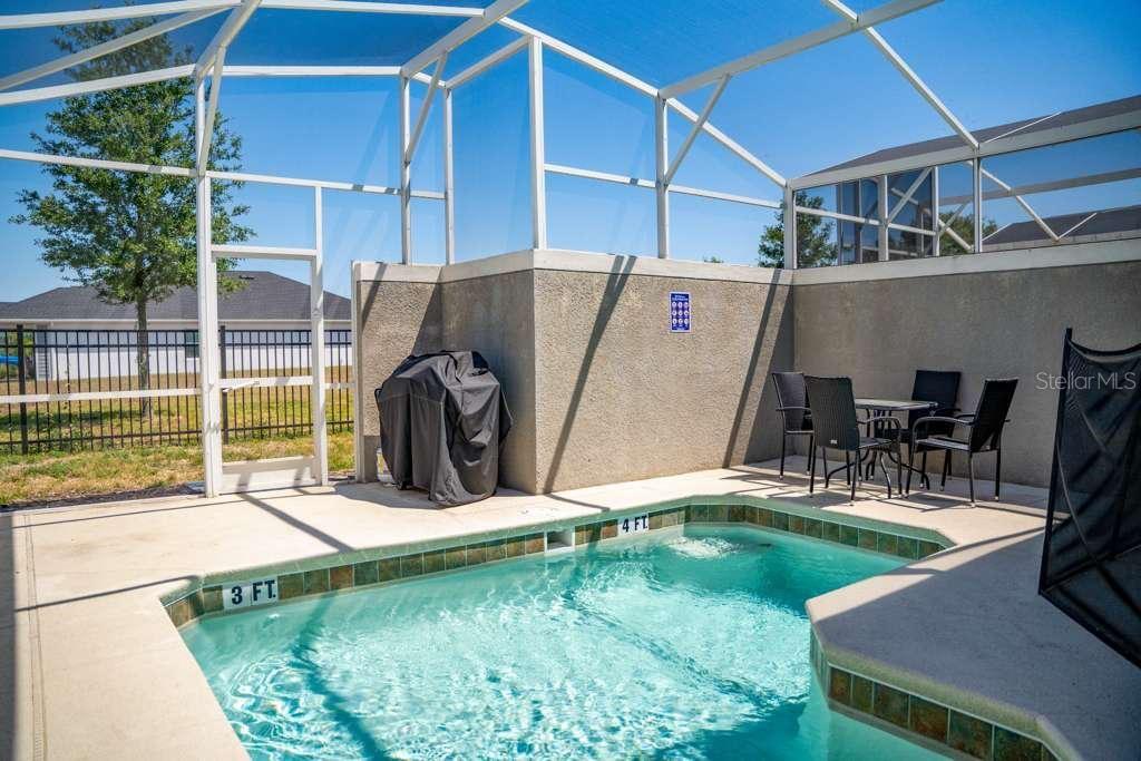 8999 CABOT CLIFFS DRIVE, Davenport, FL 33896
