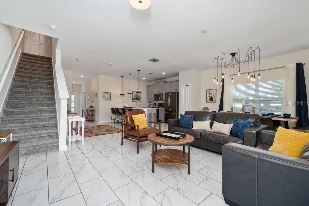 8999 CABOT CLIFFS DRIVE, Davenport, FL 33896