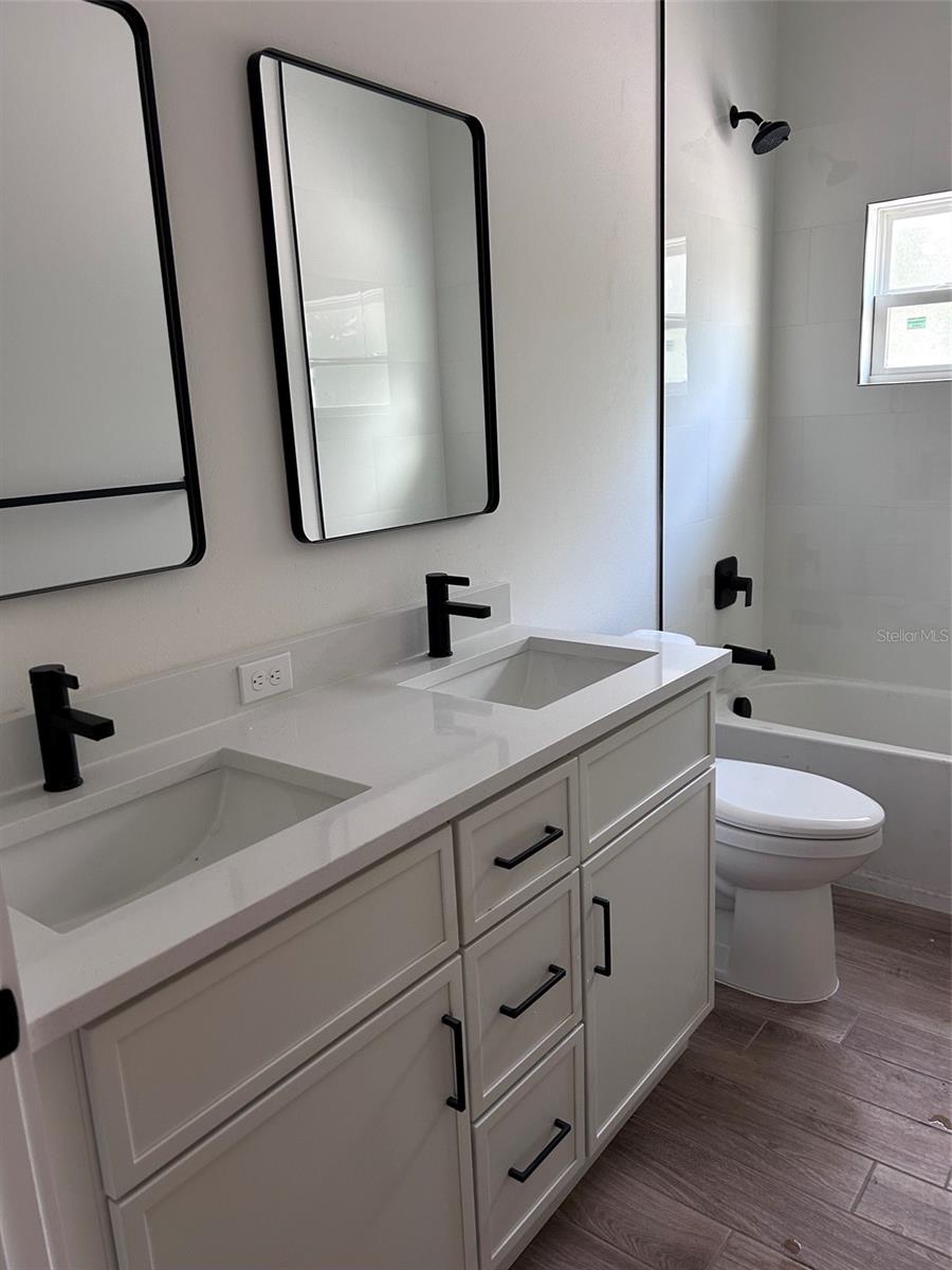 340 KIMBLE AVENUE, Oviedo, FL 32765