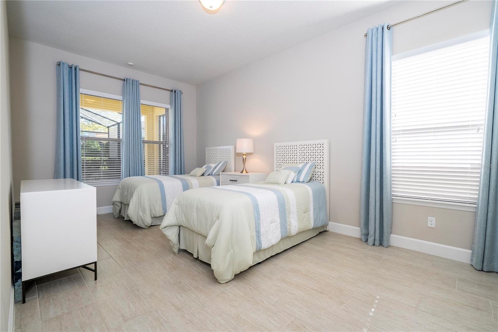 9442 ROYAL ESTATES BOULEVARD, Orlando, FL 32836