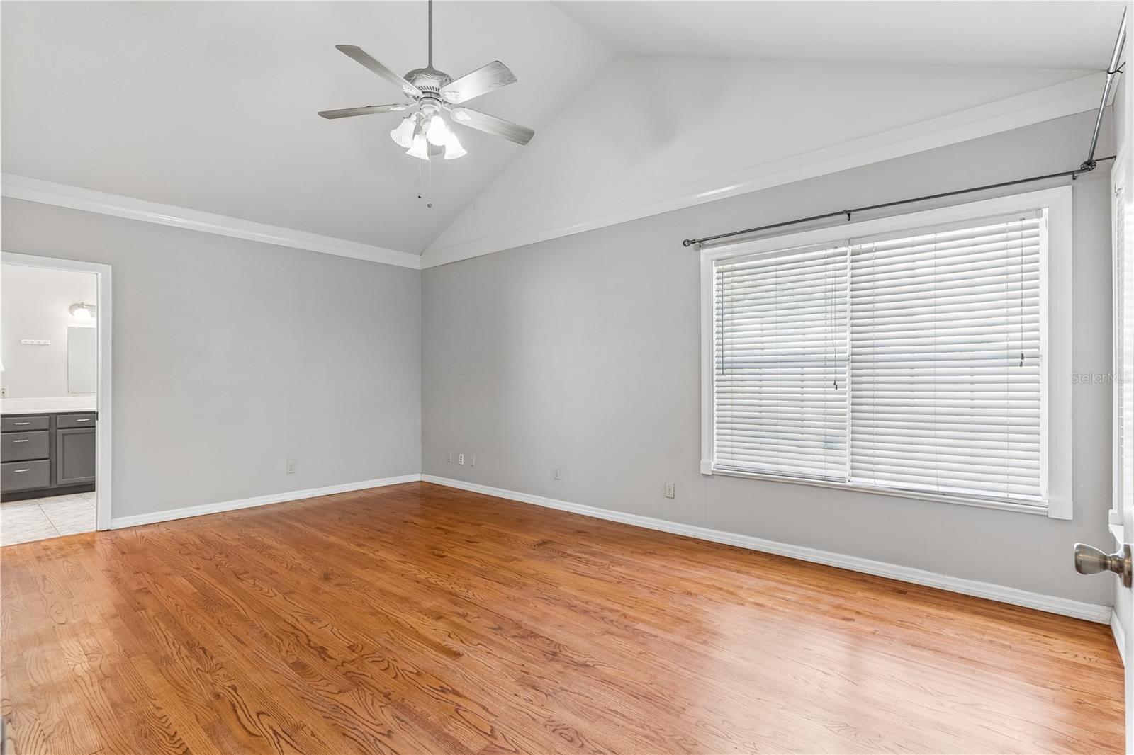 37 E VANDERBILT STREET, Orlando, FL 32804