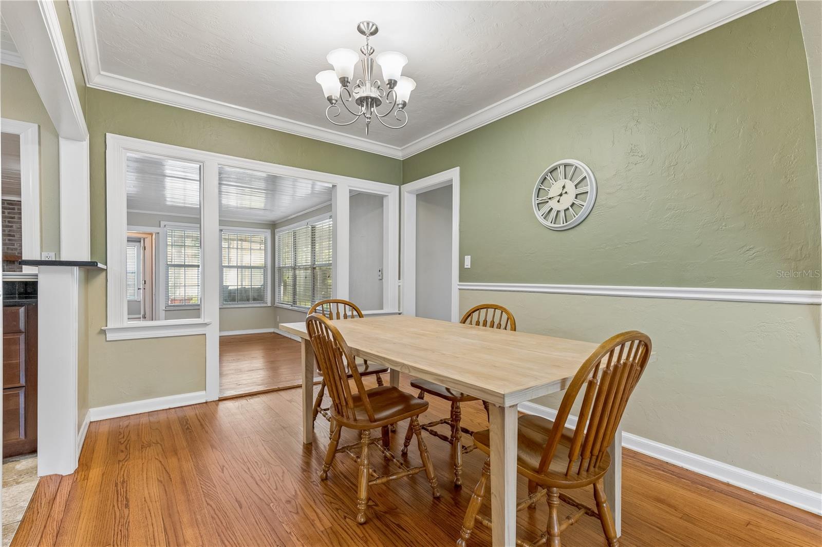 37 E VANDERBILT STREET, Orlando, FL 32804