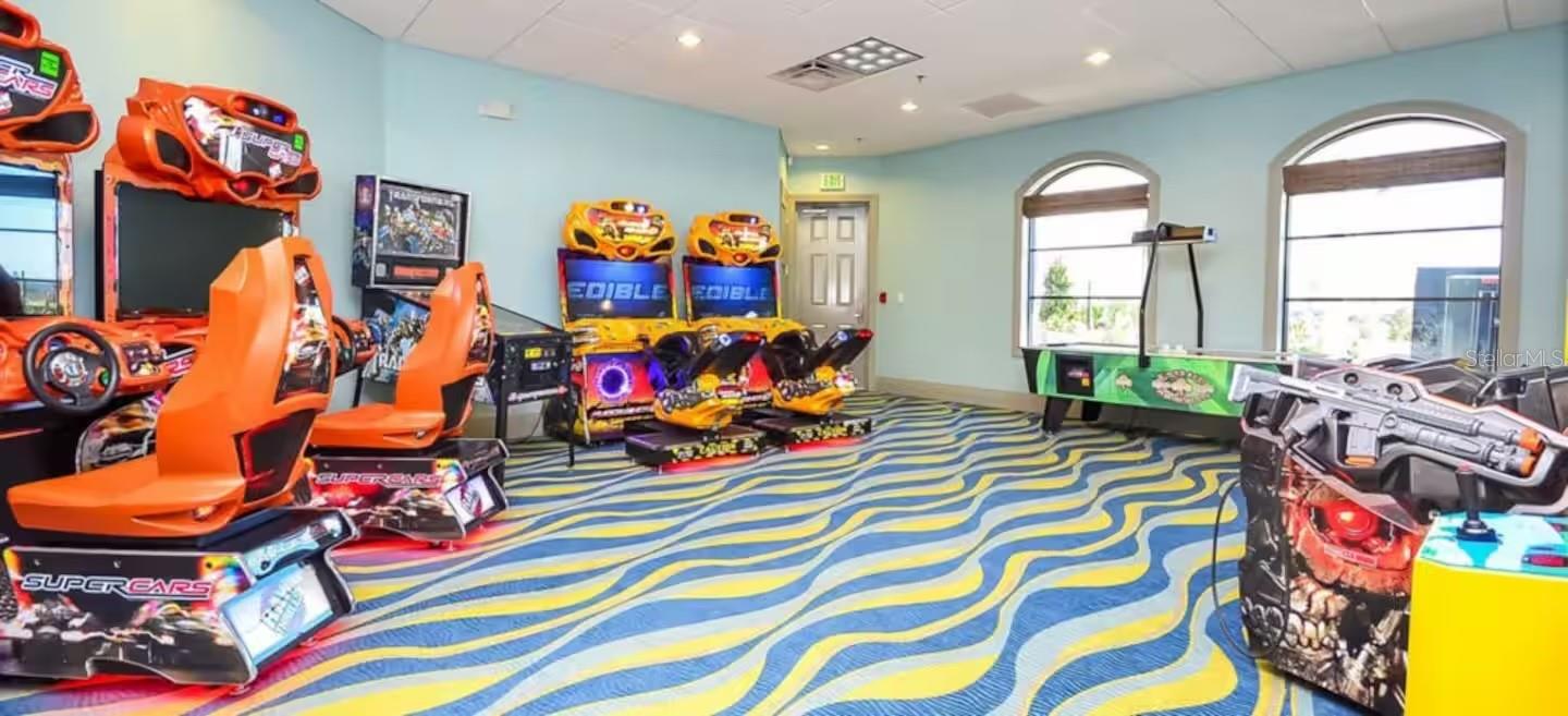 Resort - Arcade