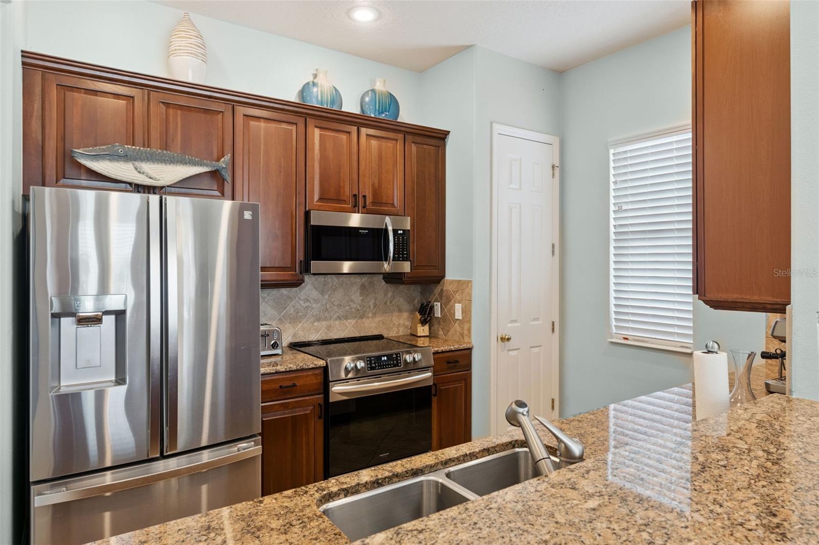 1440 FAIRVIEW CIRCLE, Kissimmee, FL 34747
