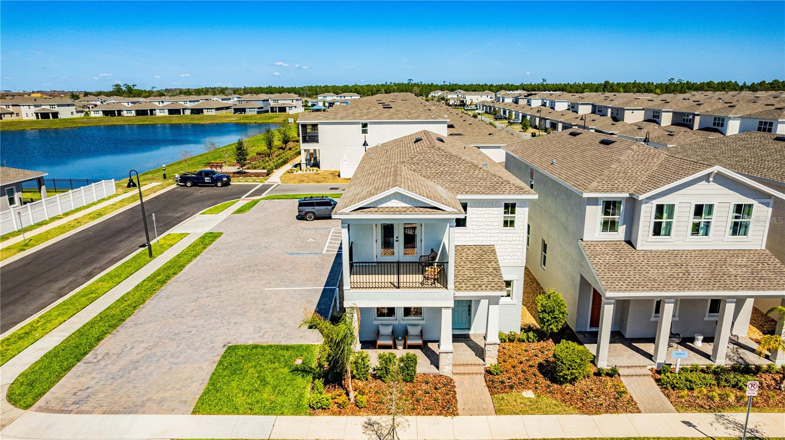 15197 BLUE PEACOCK LANE, Winter Garden, FL 34787