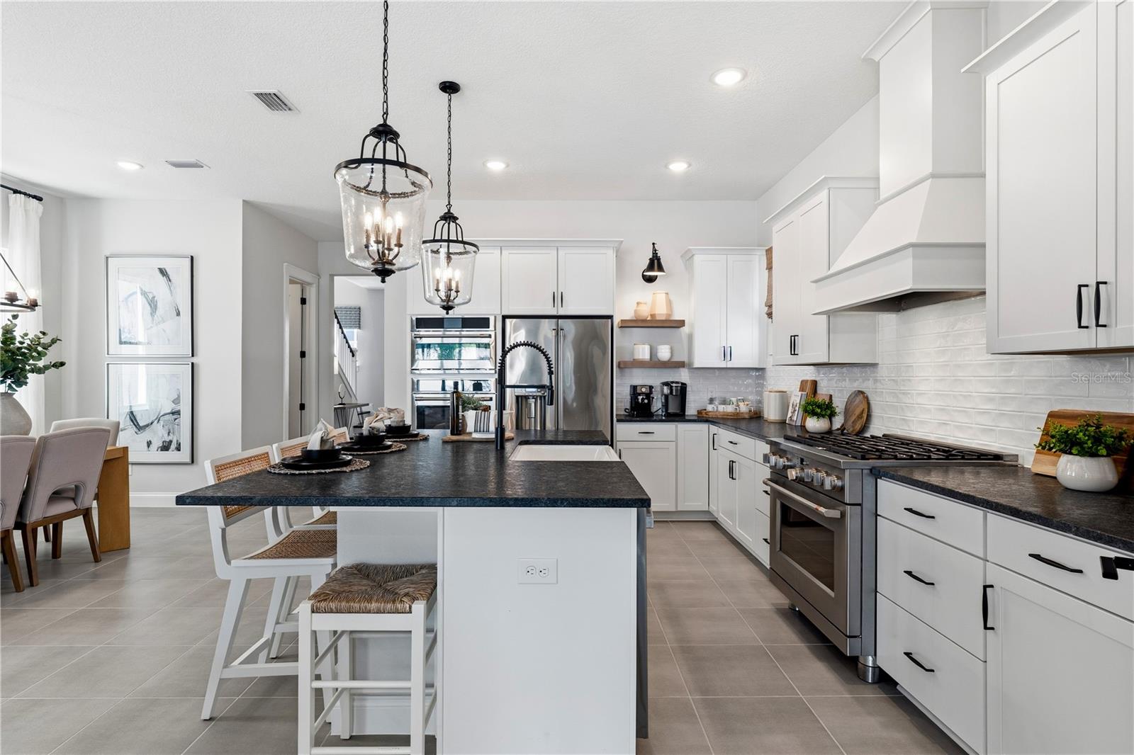 15197 BLUE PEACOCK LANE, Winter Garden, FL 34787