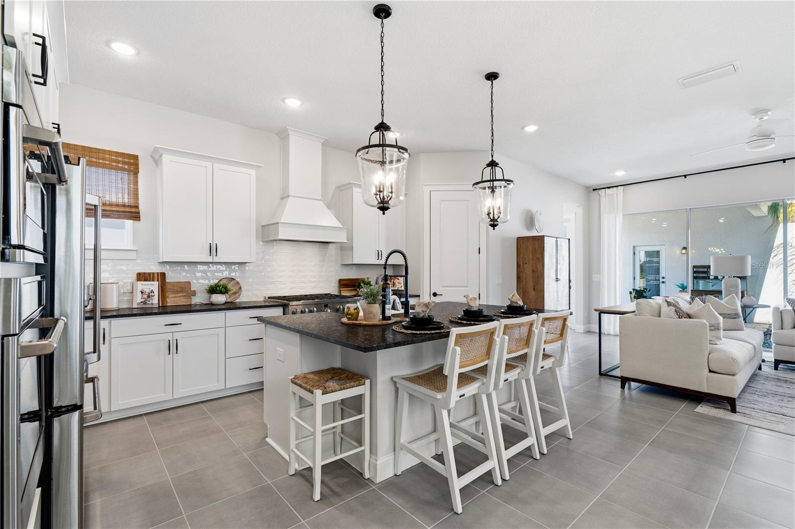 15197 BLUE PEACOCK LANE, Winter Garden, FL 34787