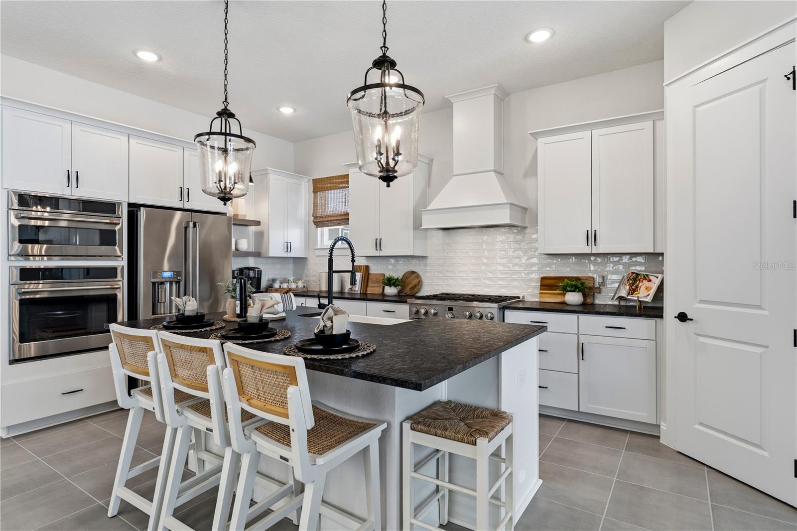 15197 BLUE PEACOCK LANE, Winter Garden, FL 34787