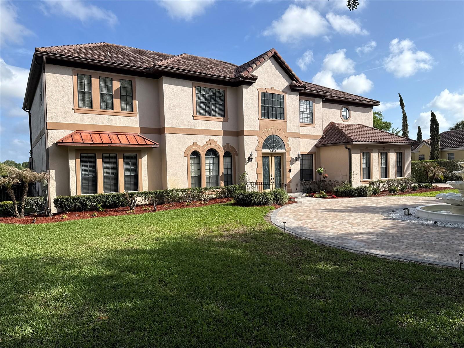 9057 BALMORAL MEWS SQUARE, Windermere, FL 34786