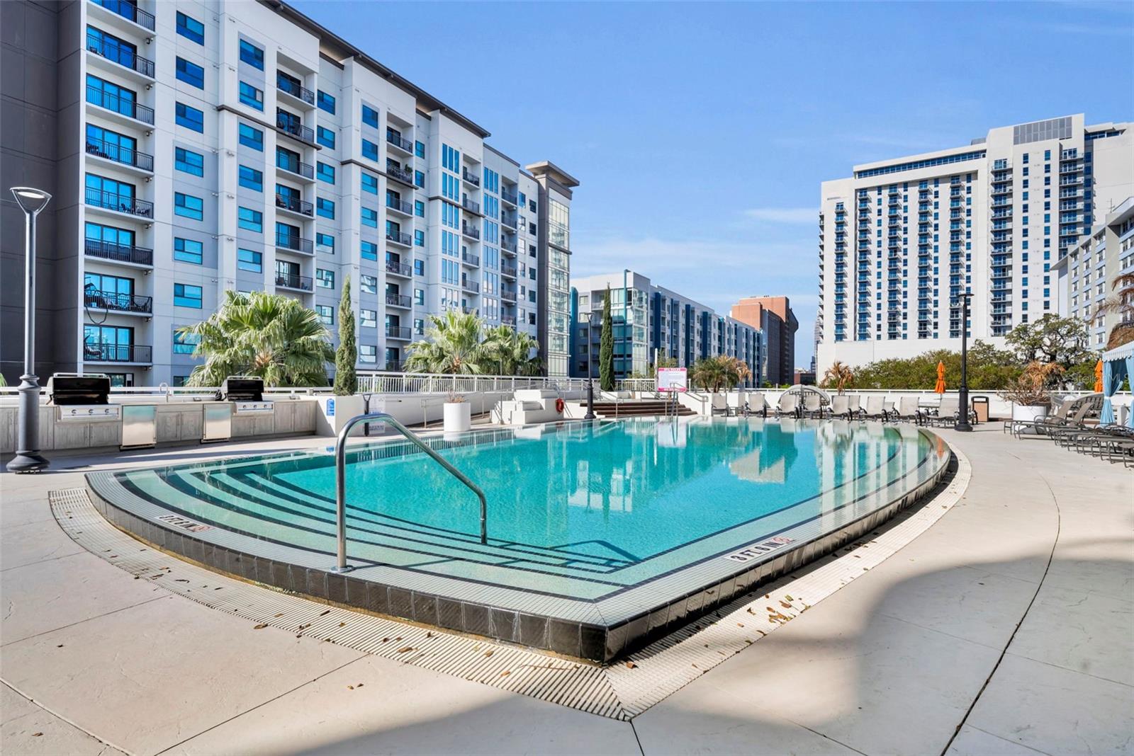 Infinity pool and spa on 5th floor