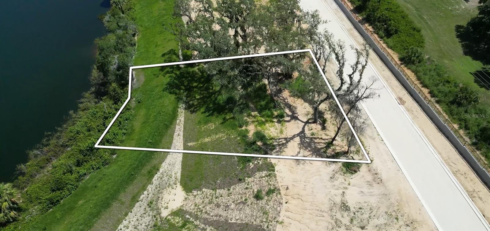 157 TRANQUIL MIRROR LAKE COURT, #Lot 10, Clermont, FL 34711
