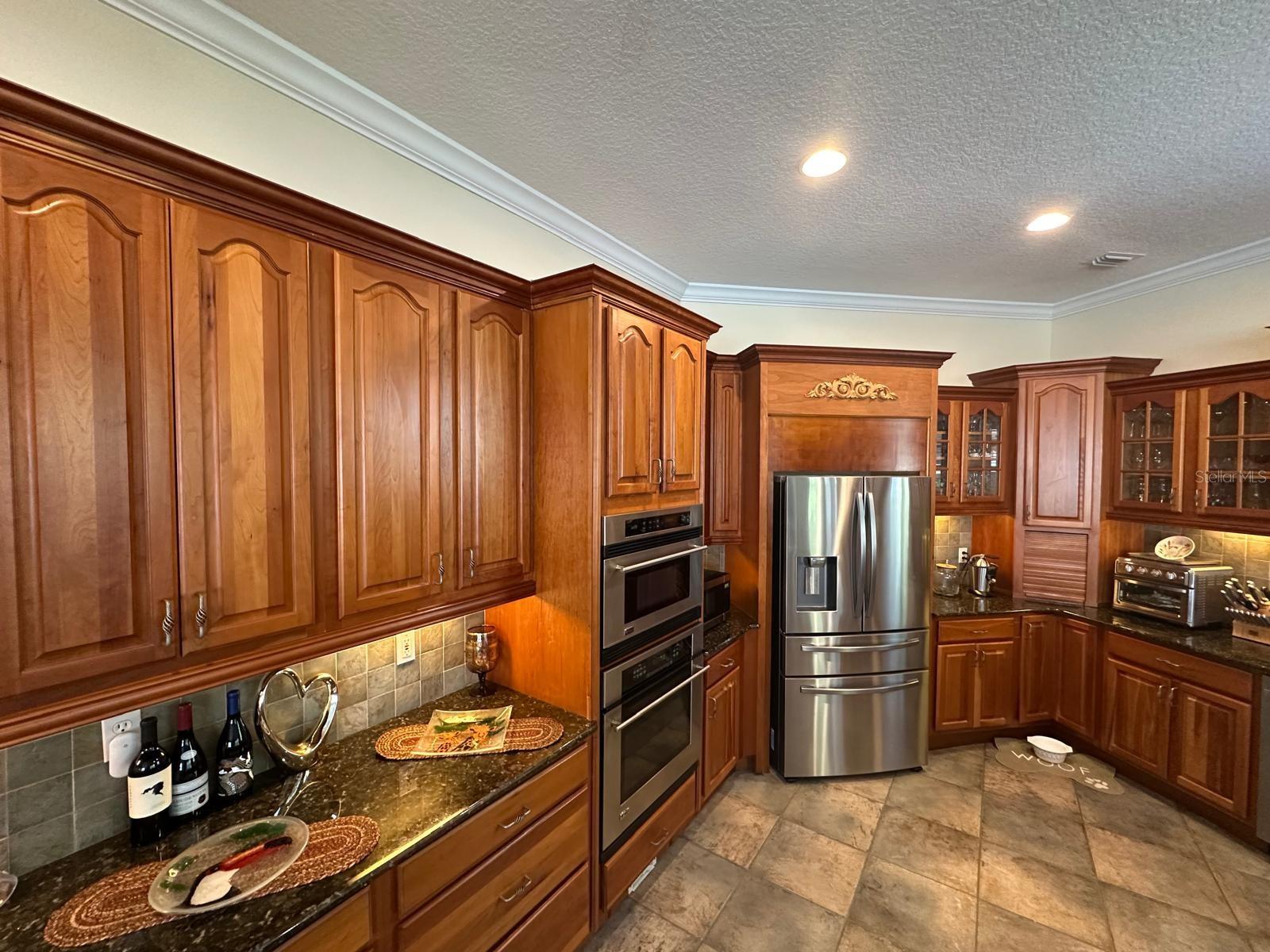 8734 CRESTGATE CIRCLE, Orlando, FL 32819
