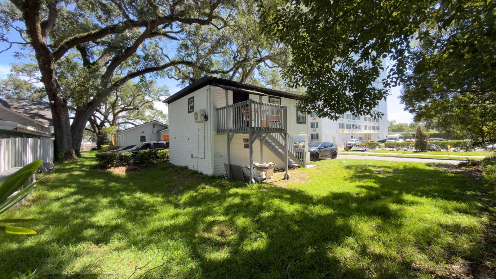 1922 HILLCREST STREET, Orlando, FL 32803