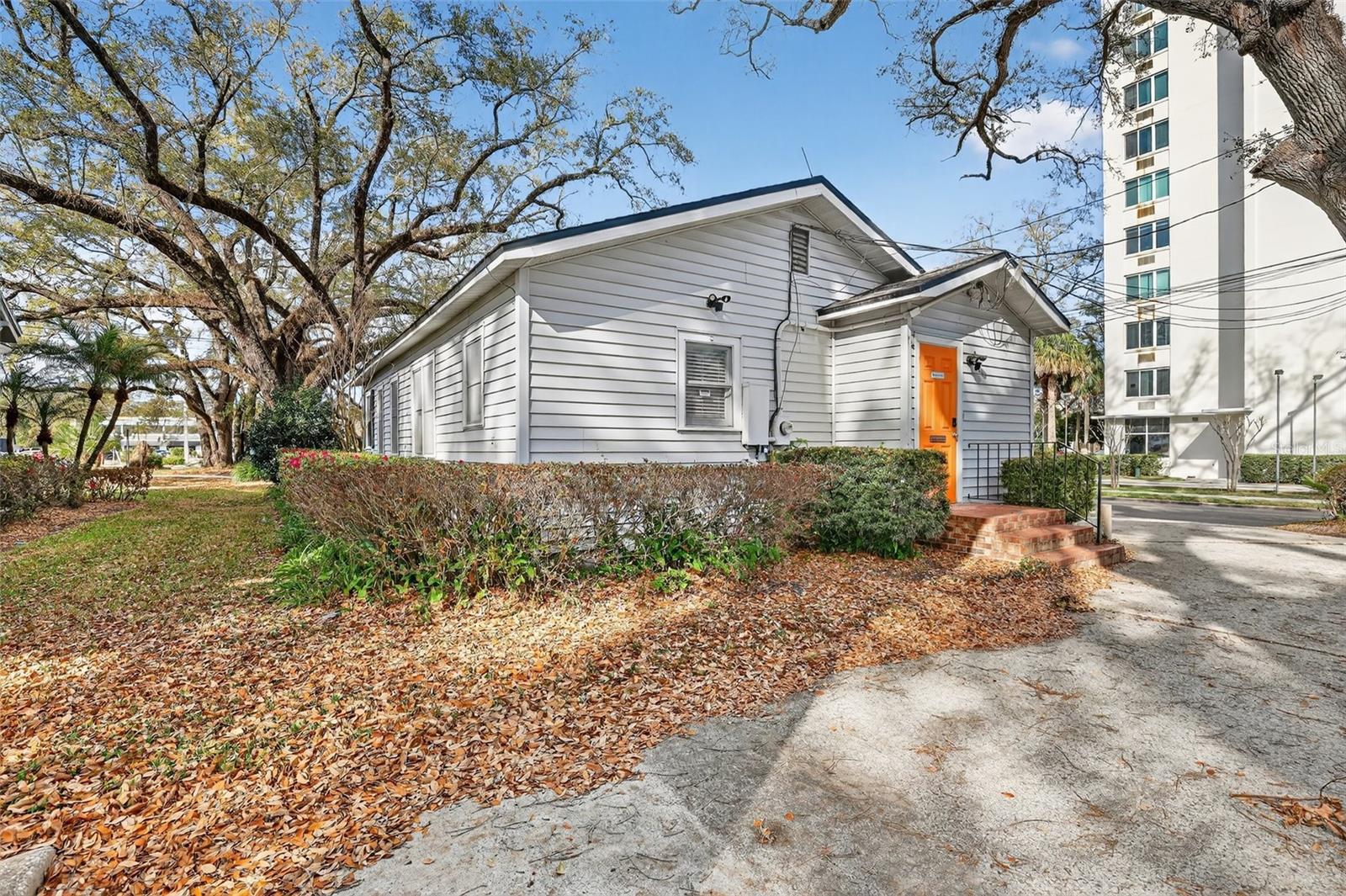 1922 HILLCREST STREET, Orlando, FL 32803