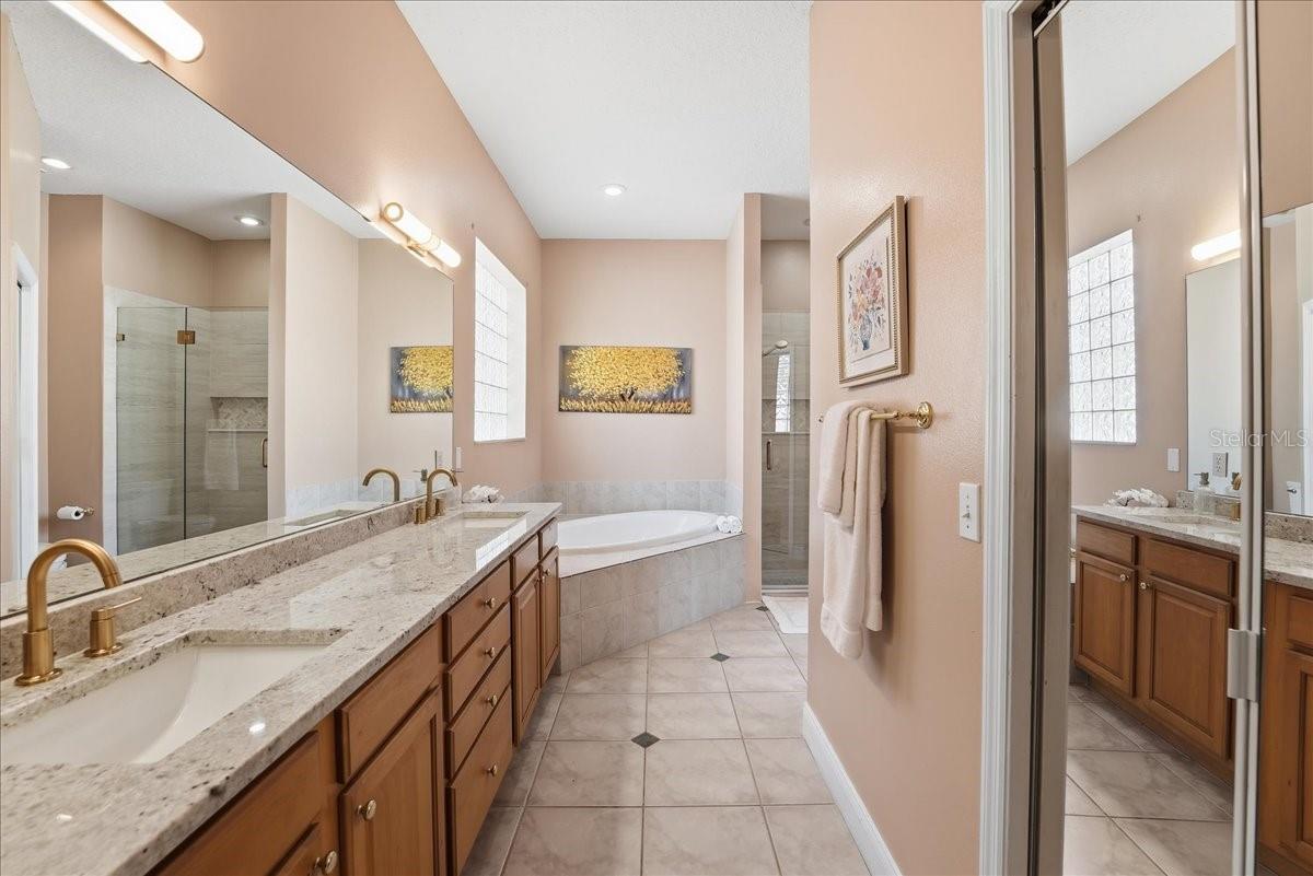 10926 WOODCHASE CIRCLE, Orlando, FL 32836
