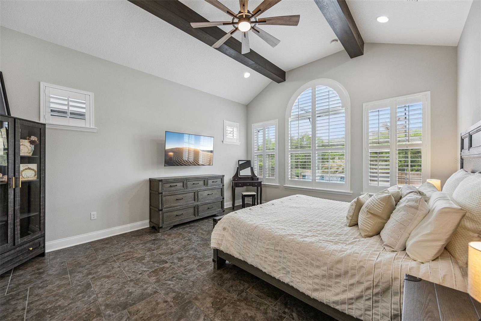 Primary Owner's Suite- Main Floor